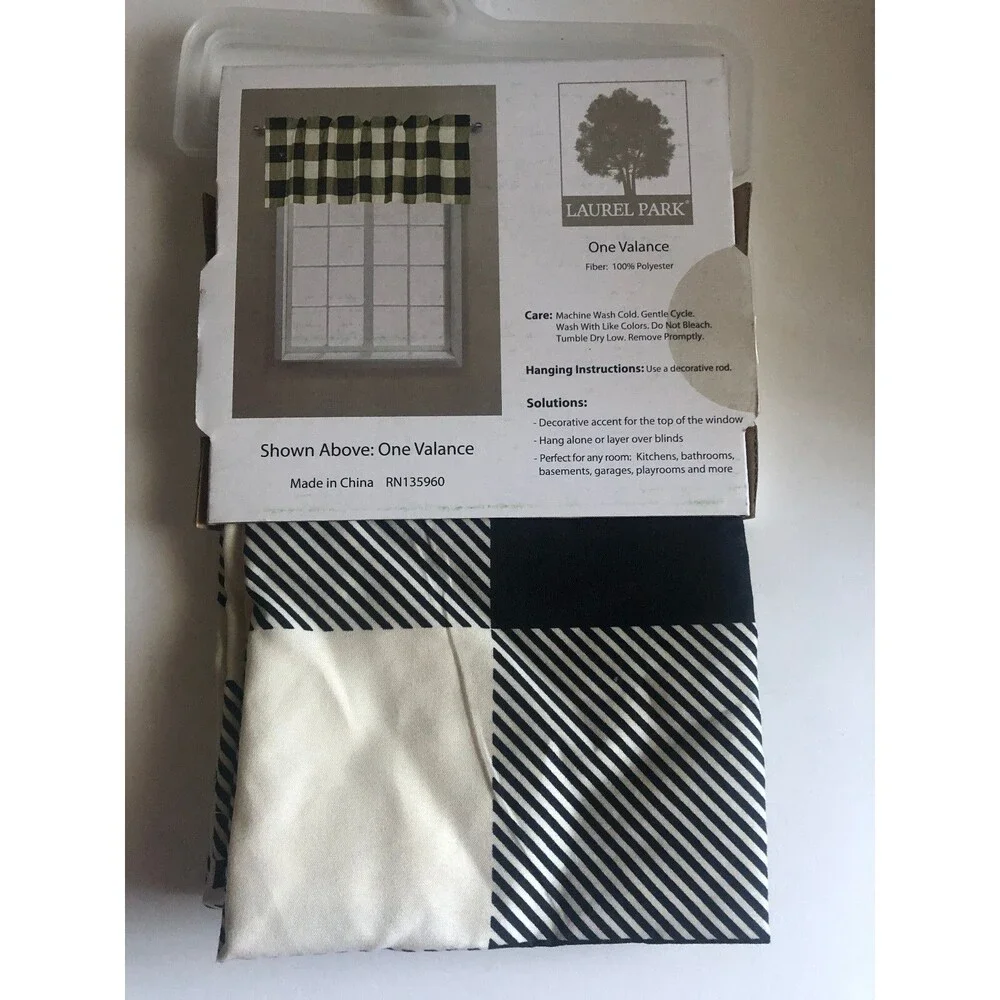 Laurel Park buffalo plaid